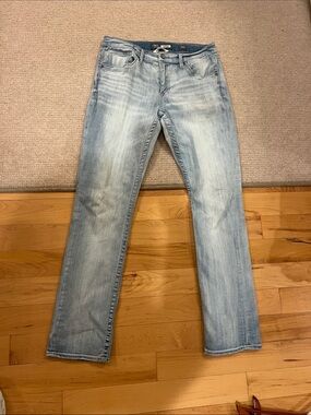 BKE Jake Light Wash Men’s Jeans
Size: 36L